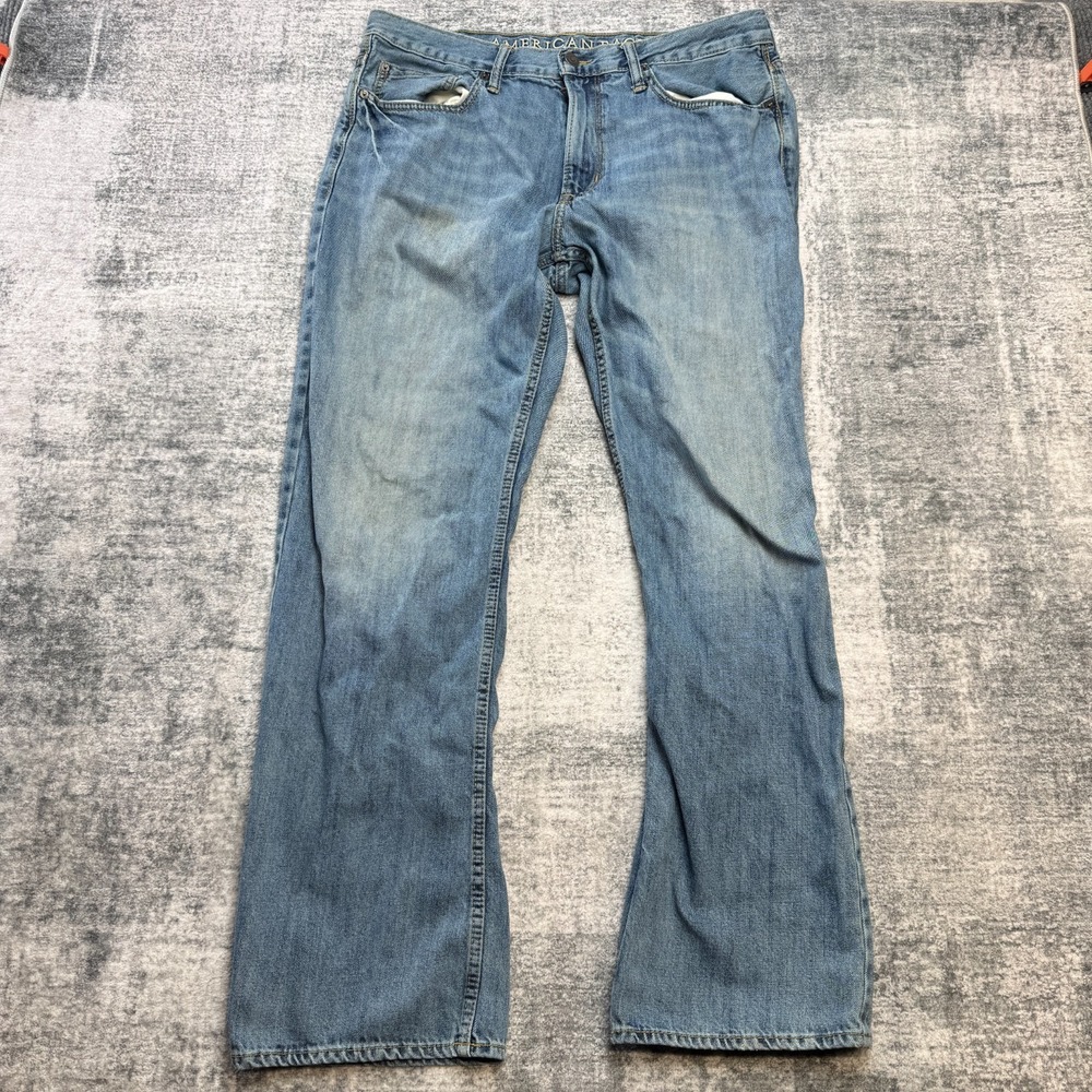 American Eagle Jeans Mens 36x34 Relaxed Straight Faded Blue Denim Casual Chore